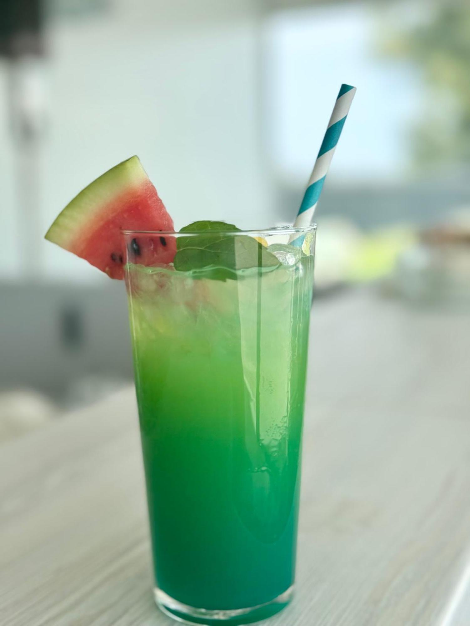 Destino Wakacyjne Domki-Dwa Podgrzewane Baseny-Drink Bar Mielno  Luaran gambar